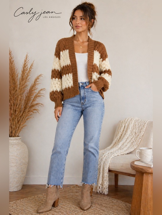 Carly Jean Los Angeles Sweaters - Carly Jean Los Angeles Cardigan Sweater M brown cream Chunky Knit Cozy Cabin